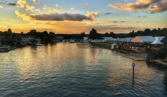 Br48xcqCUAA7Wl7.jpg-large